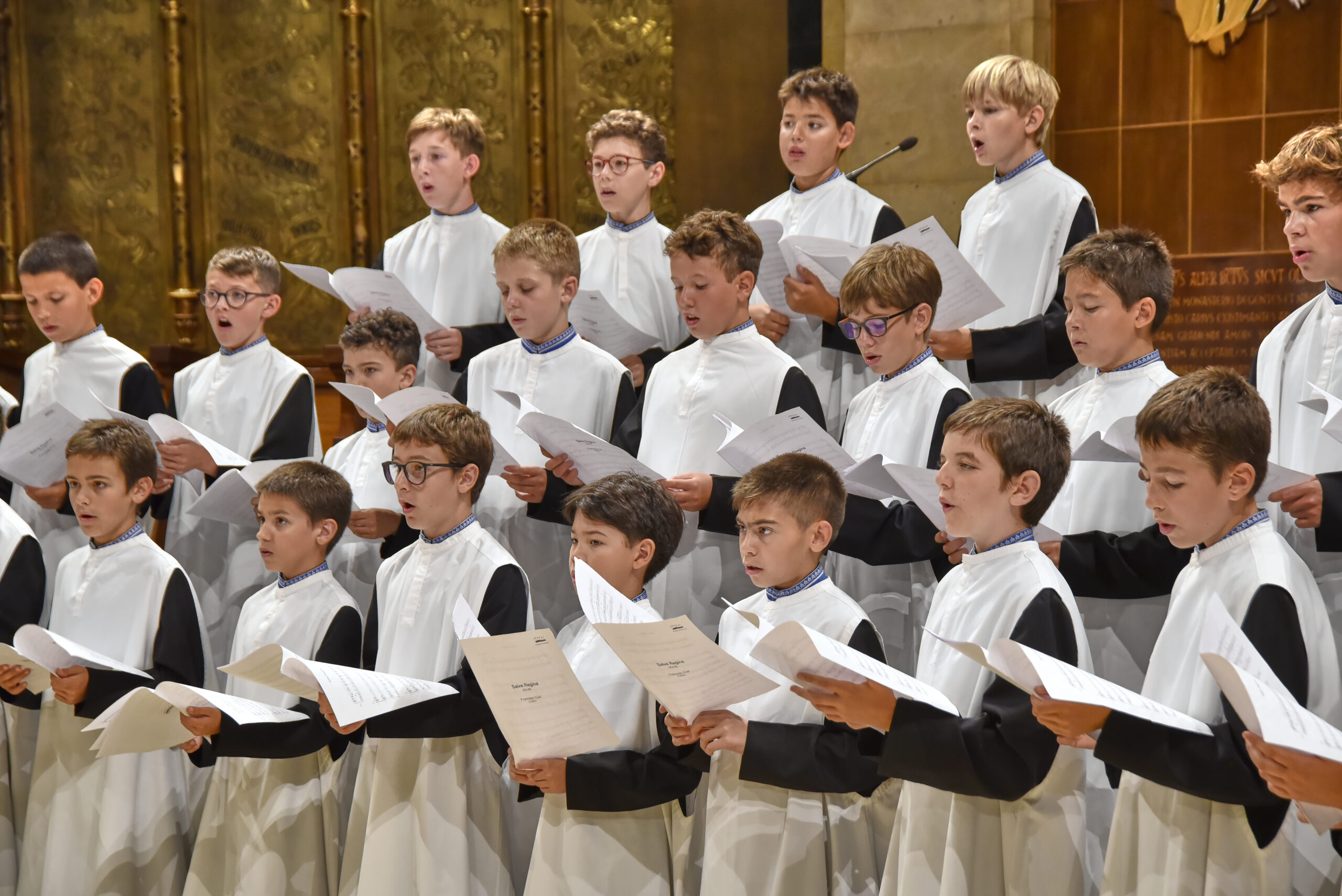 cant-escolania-montserrat